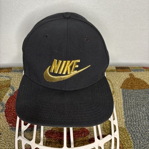 Nike Men’s Hat Black w/ Gold Swoosh Logo Adjust Ball Cap - Picture 1 of 4